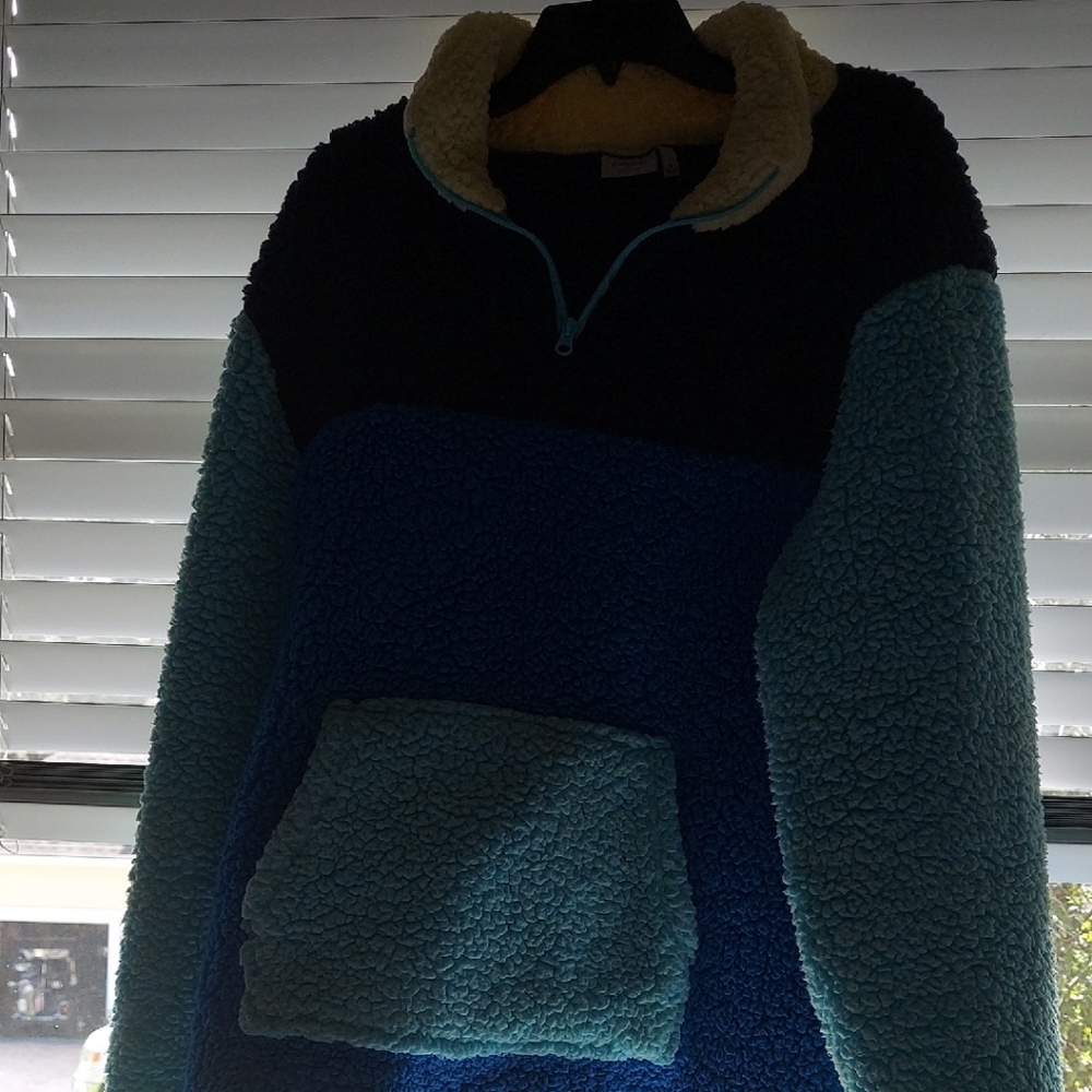 Cabana By Crown & Ivy Cream and Blue And Yellow Comfy Pullover